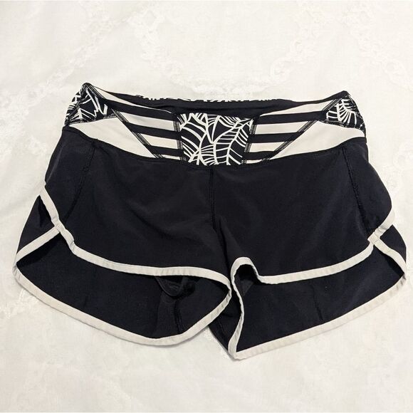 Lululemon Speed Short Black Angel Wings W7B38S - Picture 1 of 6
